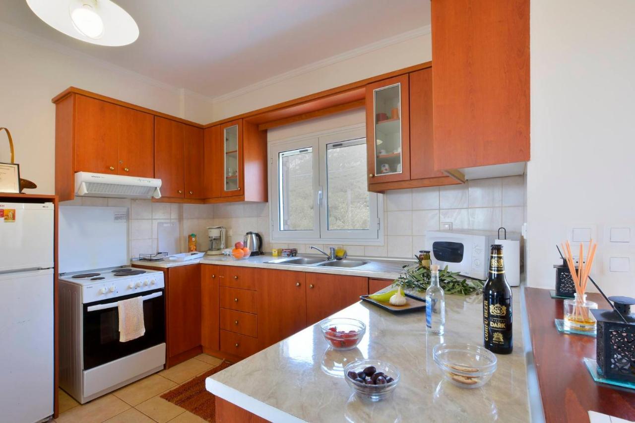 Apartamento Giokos Ágios Matthaíos Exterior foto